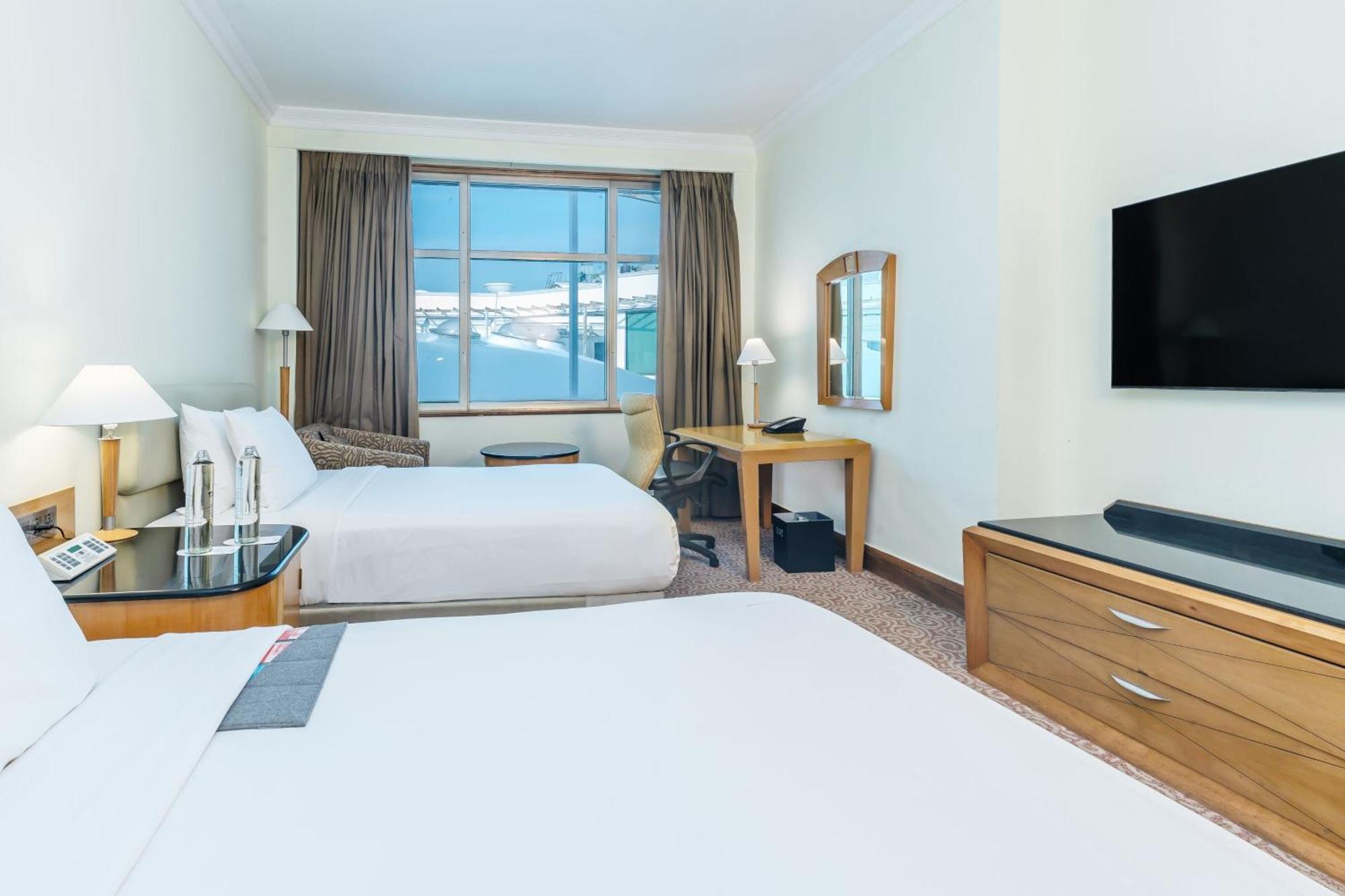 Le Royal Meridien Chennai Esterno foto